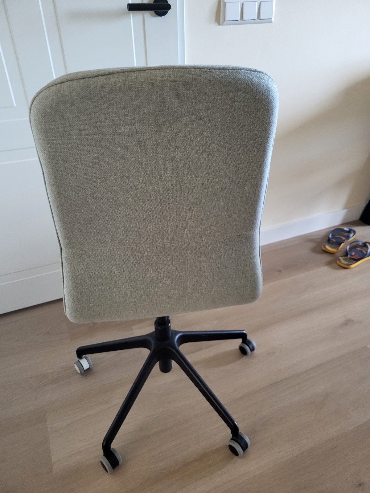 Foto 4 van Ikea bureaustoel - Lichtgroen/Grijs