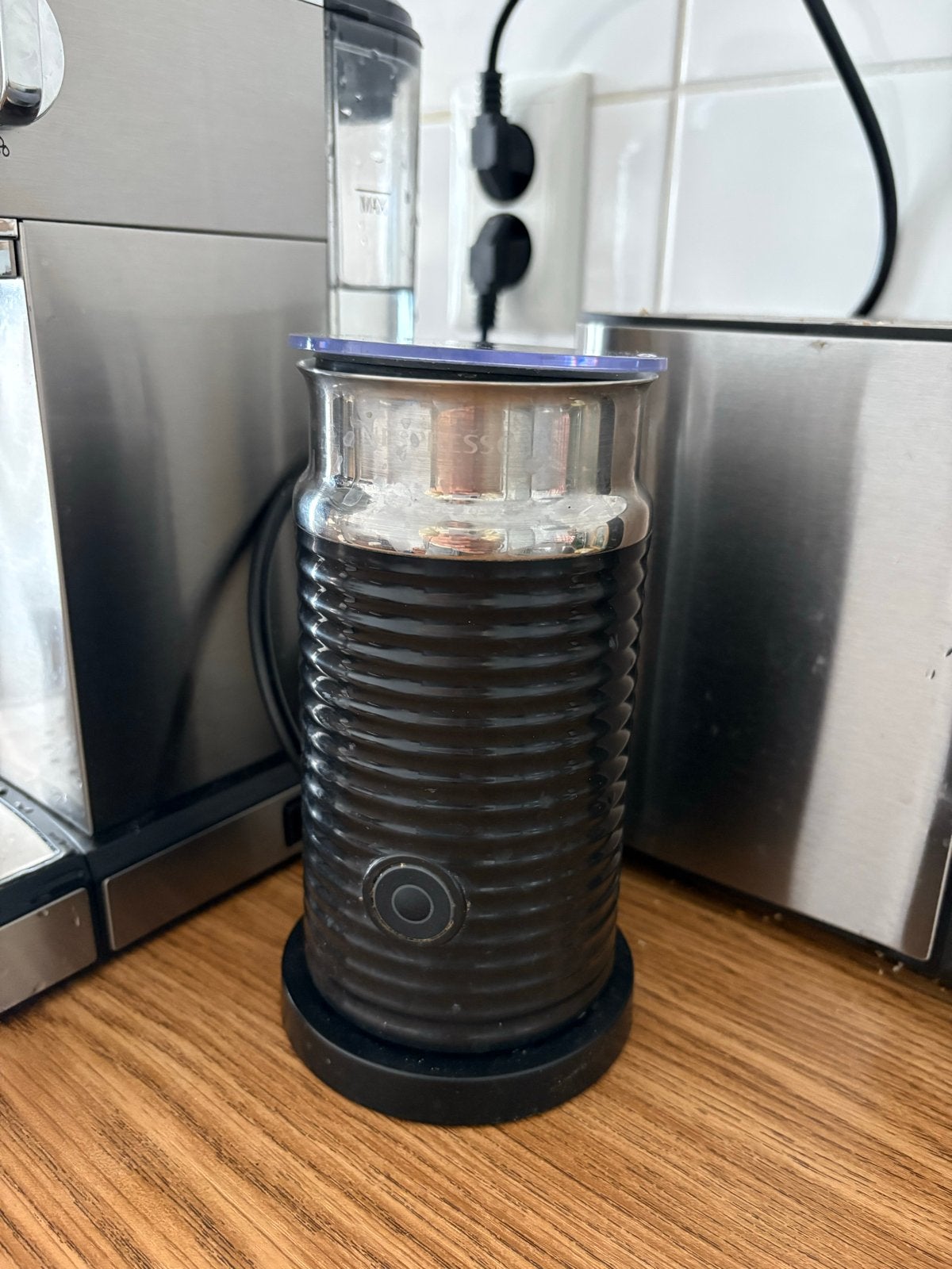 Nespresso melkopschuimer - perfect werkend, Witgoed en Apparatuur, Ophalen, Gebruikt, Elektrische melkopschuimer