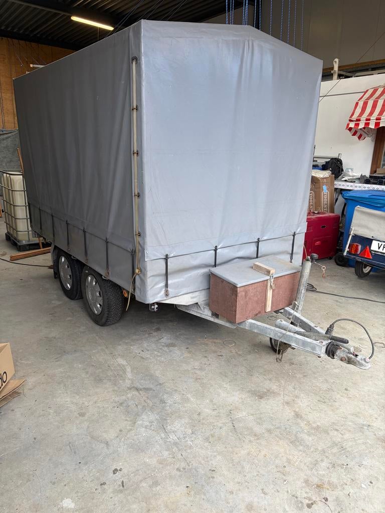 Robuuste aanhangwagen met huif - Ideaal voor transport, Ophalen, Gebruikt