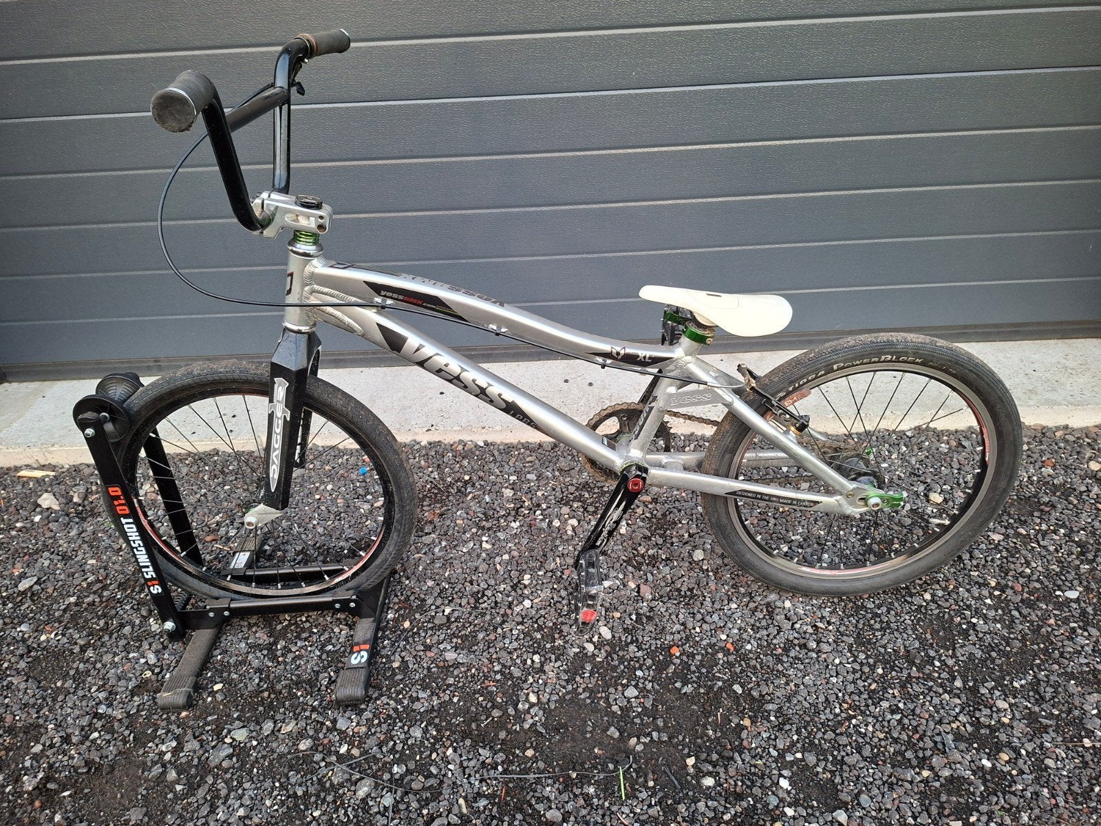 Yess crossfiets - BMX crossfiets, Fietsen en Brommers, Ophalen, Gebruikt, Velgrem, Aluminium