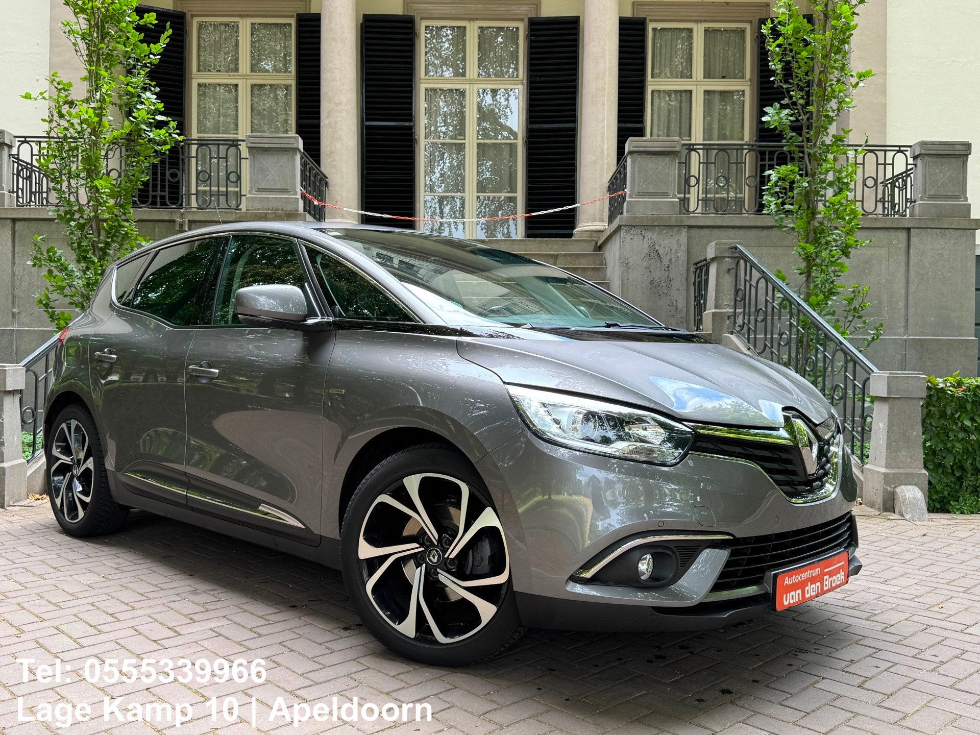 Renault Scénic 1.2 TCe Bose 131Pk Navi Leder Climate Cruise, Auto's, Renault, Voorwielaandrijving, Gebruikt, Zwart, 4 cilinders