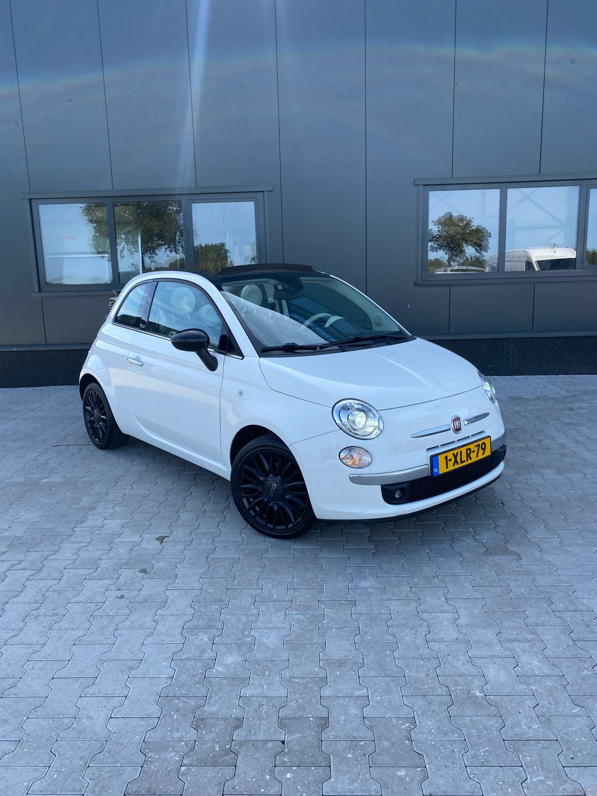 Fiat 500 Cabrio Twinair Turbo 80pk 2014 Wit CarPlay, Wit, Bruin, Handgeschakeld, 26 km/l