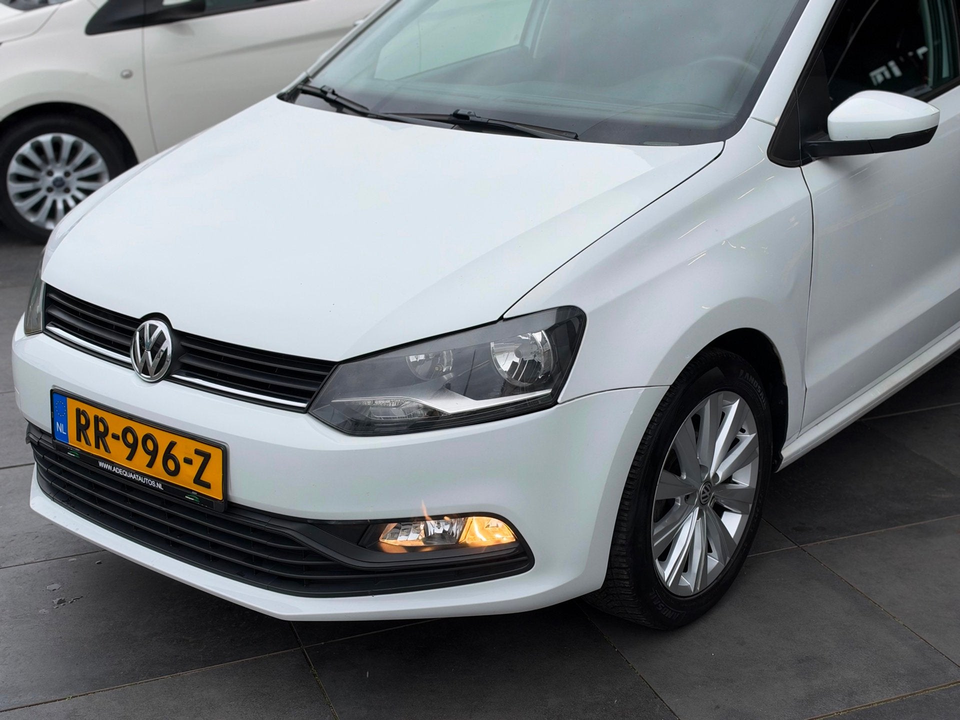 Volkswagen Polo 1.0 Trendline|Airco|El Ramen|5Deurs|APK, Stof, Met garantie (alle), Wit, Bedrijf