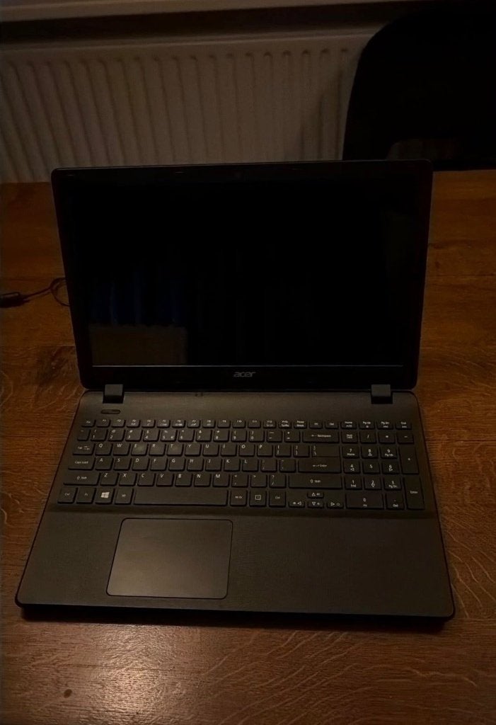 Nette zwarte Acer Aspire laptop - 15.6 inch, numeriek pad, Ophalen, Gebruikt, 2 tot 3 Ghz, Acer