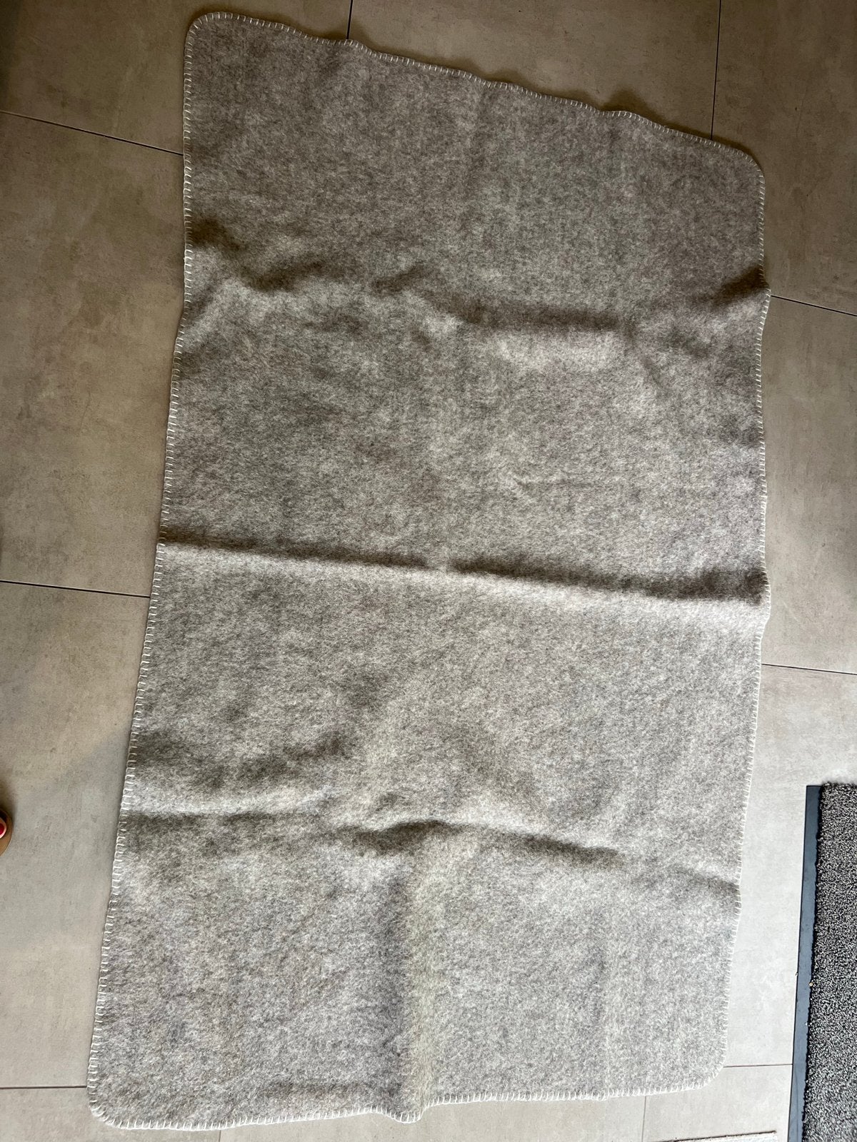 Yemoko 100% scheerwol deken ledikant 150 x 90, Kinderen en Baby's, Dekens, Slaapzakjes en Inbakerproducten, Ophalen of Verzenden