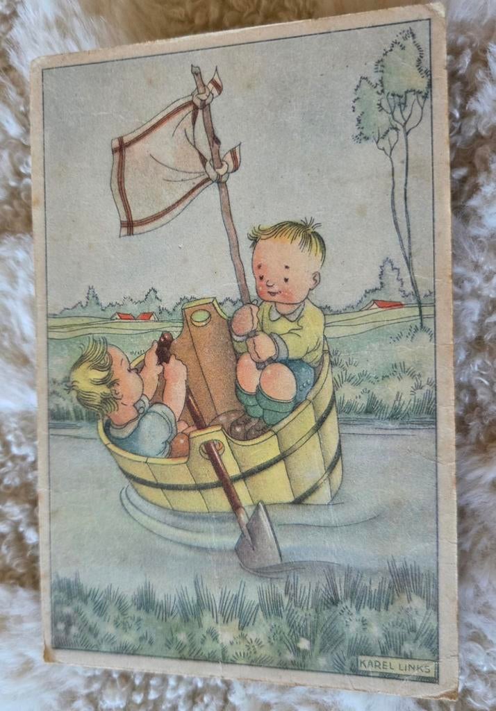 Twee jongens varen in een tonnetje - Karel Links, Verzamelen, Ansichtkaarten | Themakaarten, Verzenden, 1920 tot 1940, Gelopen