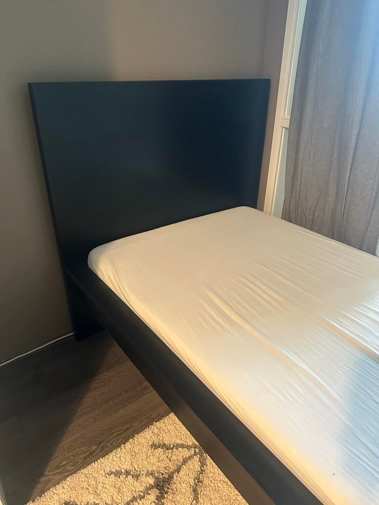 Donker bruin eenpersoonsbed met lattenbodem, 90 cm, Eenpersoons, Bruin, Ophalen of Verzenden