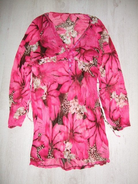tuniek maat M € 5,00, Kleding | Dames, Ophalen of Verzenden, Zo goed als nieuw, Maat 38/40 (M), Rood