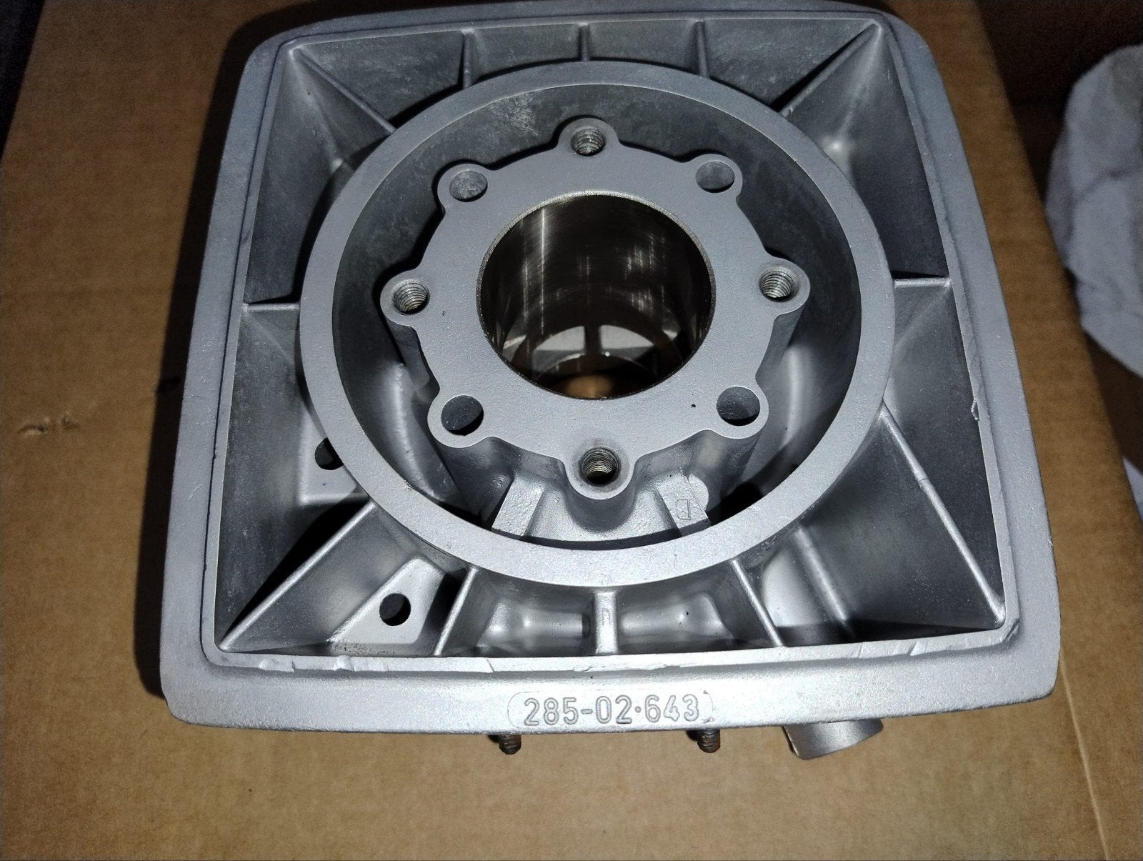 zundapp 125 cc cilinder watercooling, Ophalen of Verzenden, Zo goed als nieuw, Cilinder
