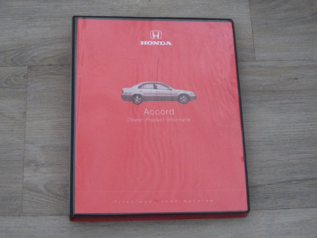 Honda Accord Dealer Product Informatie 1998 Map, Honda, Ophalen of Verzenden, Zo goed als nieuw, Honda