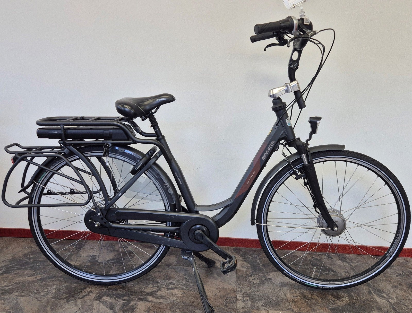 Sparta Amazone4life moederfiets met gereviseerde accu, Ophalen, Sparta, Sparta, Sparta