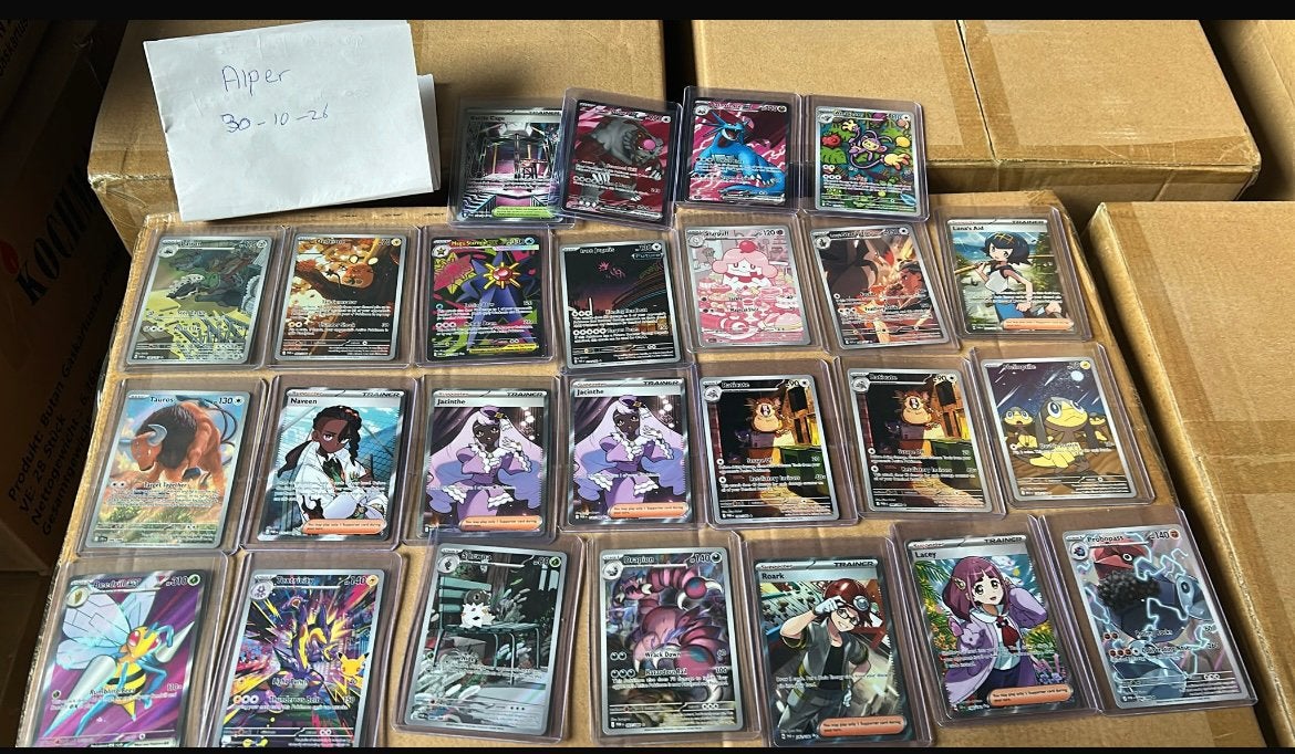 Lotje pokemon kaarten alles 90€, Ophalen of Verzenden, Zo goed als nieuw
