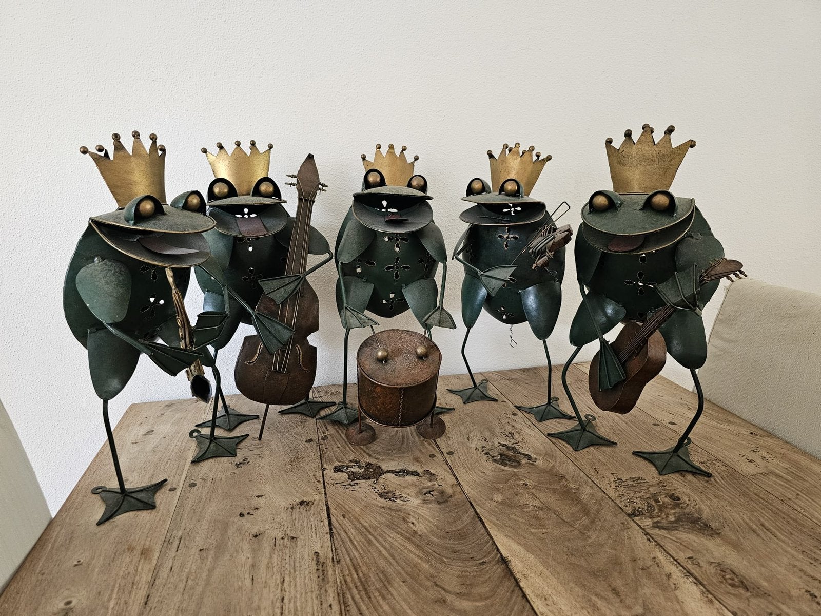 Kunst alle vijf muziekanten kikkers Wereldwinkel, Ophalen