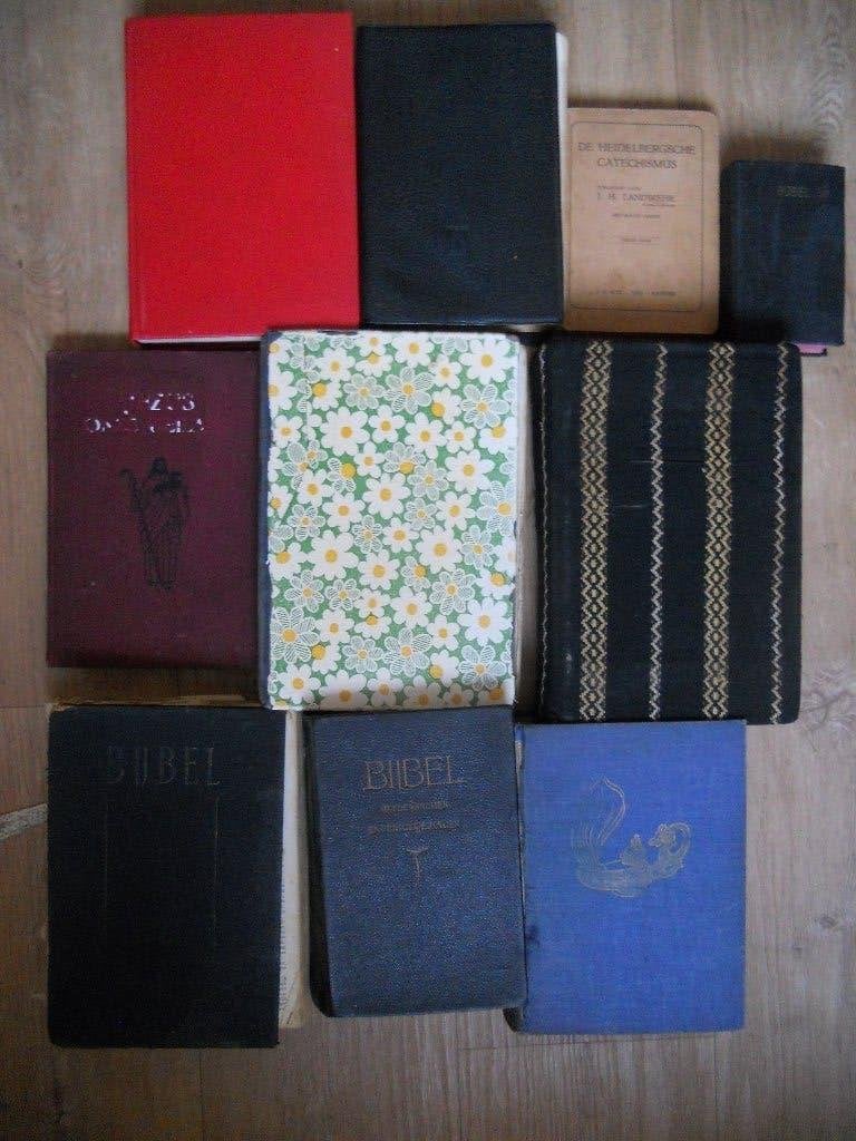 10 oude bijbels, Verzamelen, Religie, Ophalen of Verzenden, Gebruikt, Boek, Christendom | Protestants