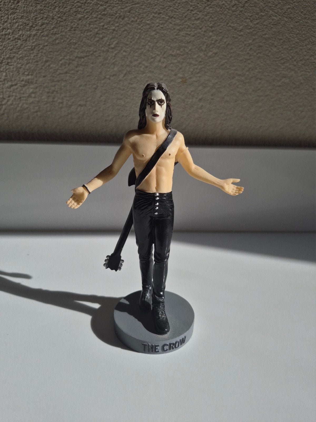 the crow eric draven brandon lee action figure 16 cm, Ophalen of Verzenden, Zo goed als nieuw, Actiefiguur of Pop