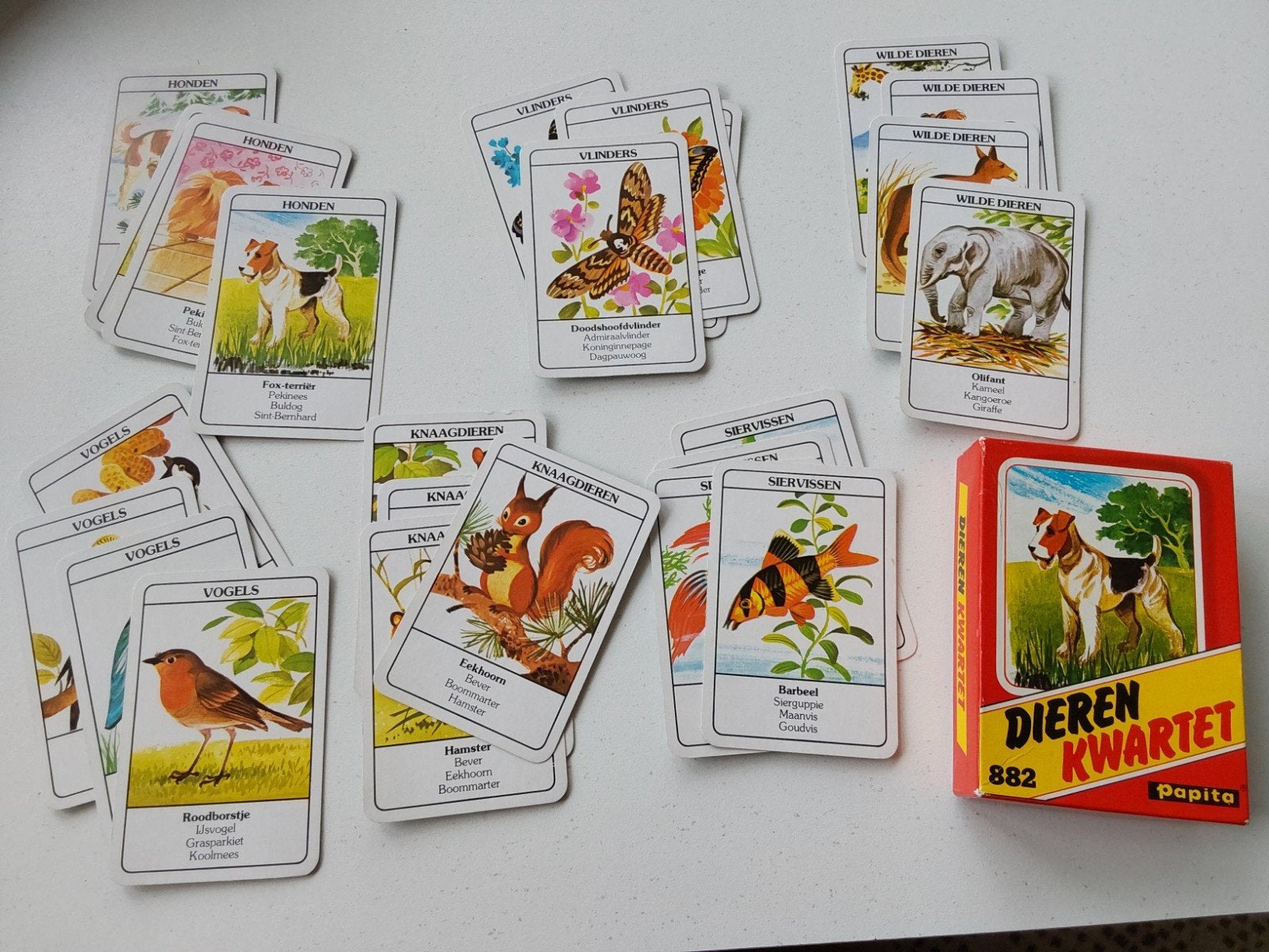 Dierenkwartet Papita - Compleet en in goede staat, Hobby en Vrije tijd, Gezelschapsspellen | Kaartspellen, Vijf spelers of meer