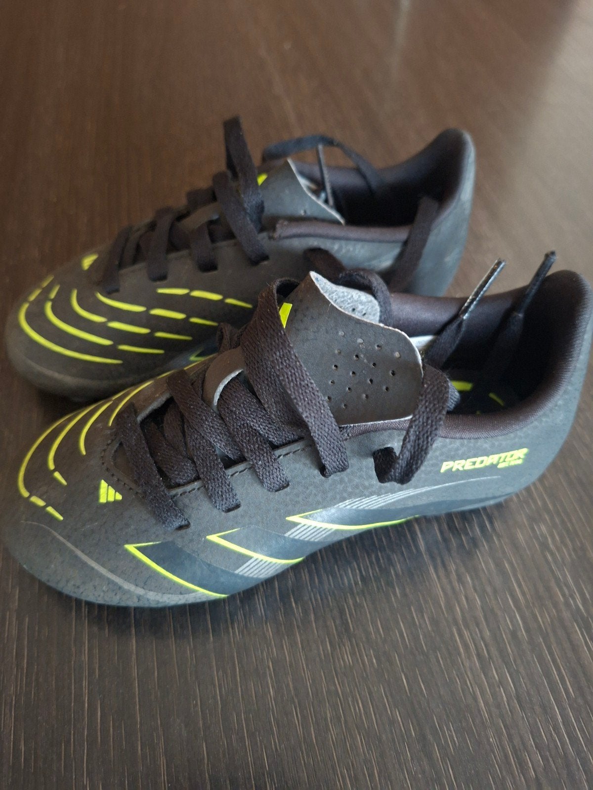 Adidas predator maat 30, Sport en Fitness, Voetbal, Maat XS of kleiner, Schoenen, Ophalen of Verzenden, Zo goed als nieuw