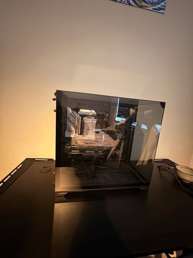 High-End Game PC RTX 4070 Super Ryzen 9, Ophalen of Verzenden, Zo goed als nieuw, Gaming, SSD