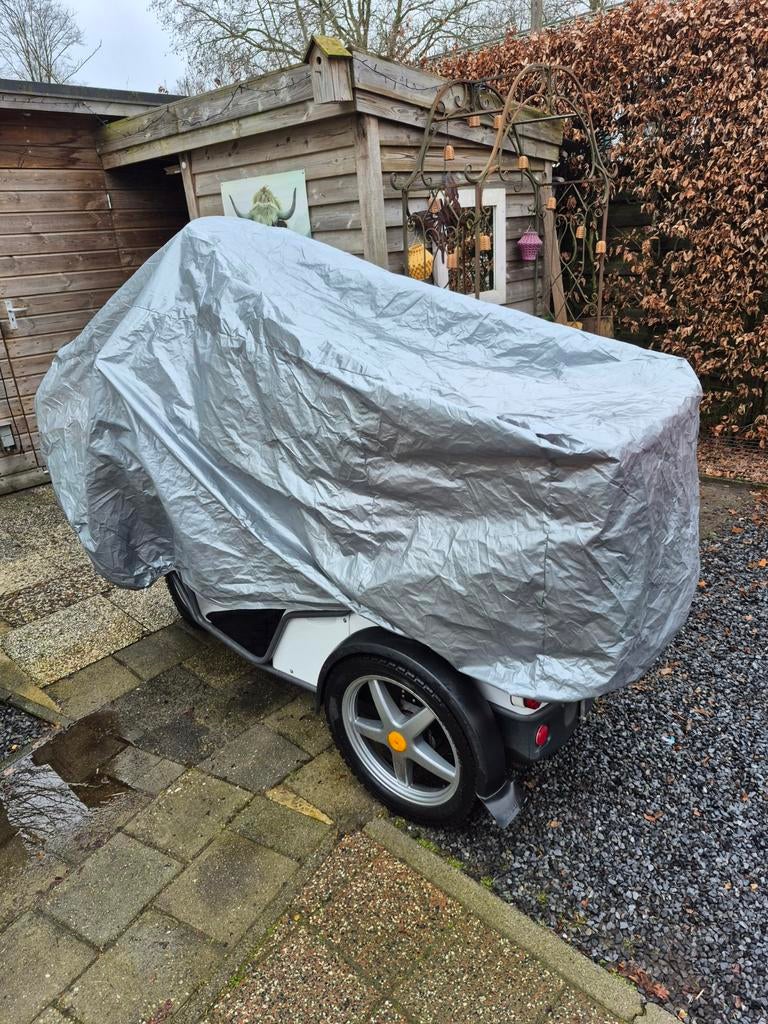 Motorhoes  scooterhoes driewieler grote hoes nieuw, Fietsen en Brommers, Fietsaccessoires | Aanhangers en Karren, Ophalen of Verzenden