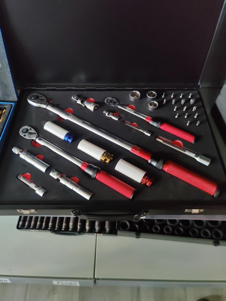 ULTRA TOOLZ  Nieuw! 32-delige Momentsleutelset, Ophalen of Verzenden, Nieuw