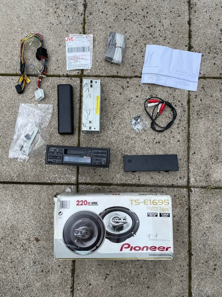 Complete Auto Audio Set – Sony, Auto diversen, Autospeakers, Ophalen of Verzenden, Zo goed als nieuw