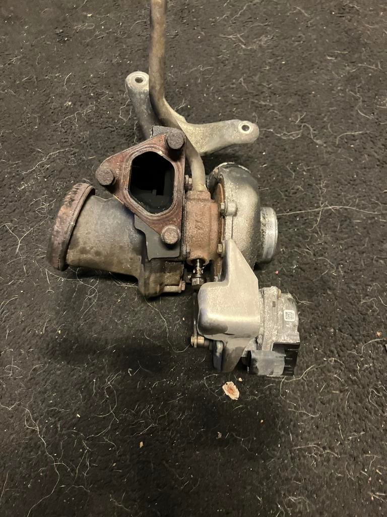 Turbo, mercedes vito 639/646, Auto-onderdelen, Motor en Toebehoren, Ophalen of Verzenden, Gebruikt, Mercedes-Benz