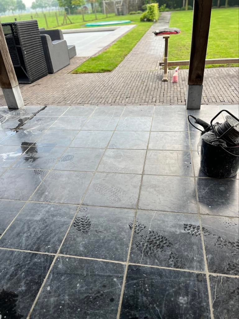 Belgisch Hardsteen vloer polijsten, 60 cm of meer, Hardsteen, Ophalen of Verzenden, 10 m² of meer