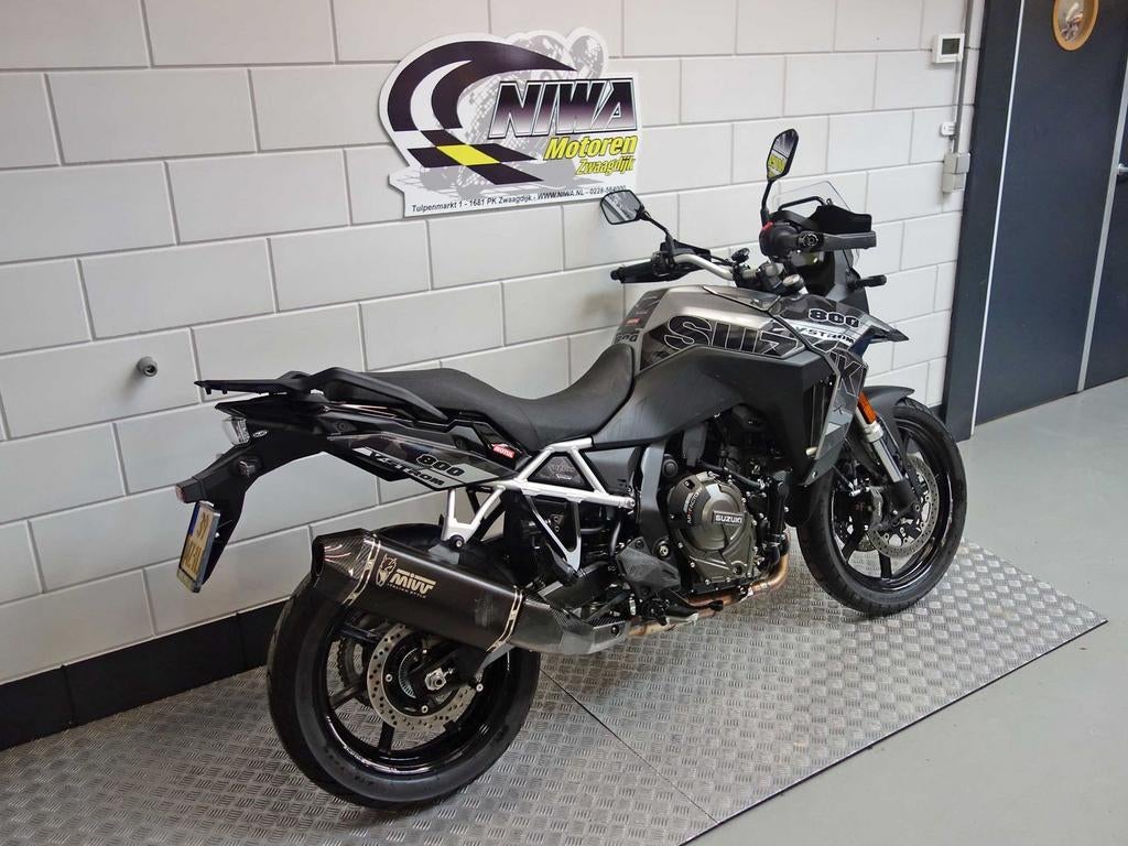 SUZUKI V-STROM 800, Motorrijbewijs A, Bedrijf, Onbekend, Meer dan 35 kW