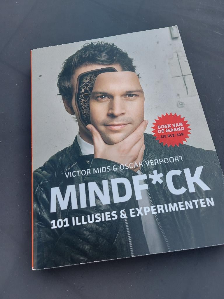 Boek: Mindf*ck van Victor Mids, Ophalen of Verzenden, Nieuw