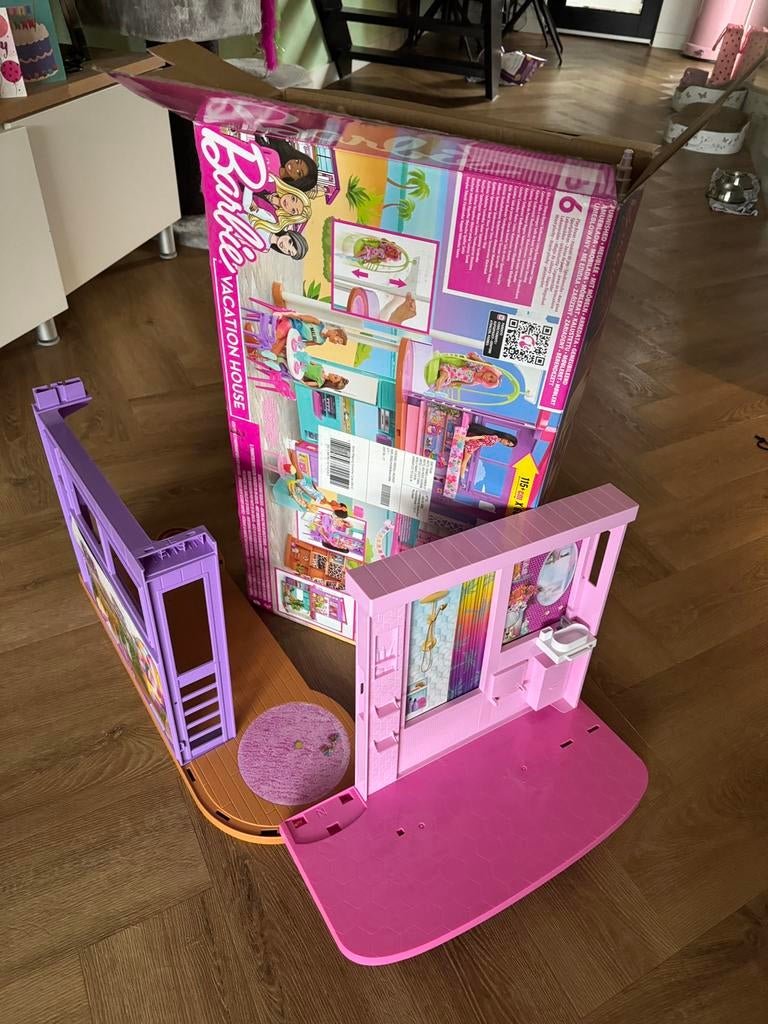Barbie huis malibu, Kinderen en Baby's, Speelgoed | Poppenhuizen, Ophalen, Zo goed als nieuw, Poppenhuis