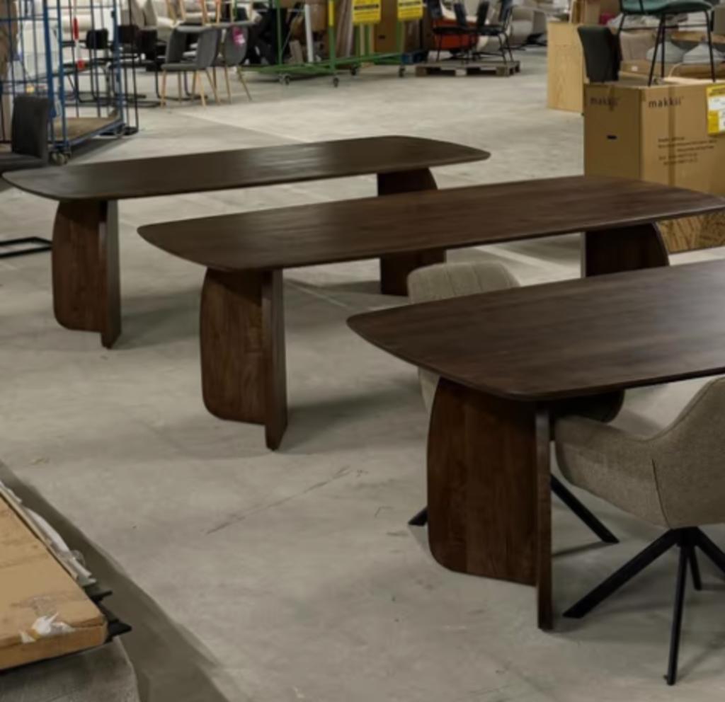 Japandi tafel 210 of 240cm bruin met houten poot, Ophalen, 200 cm of meer, Zo goed als nieuw, Vijf personen of meer