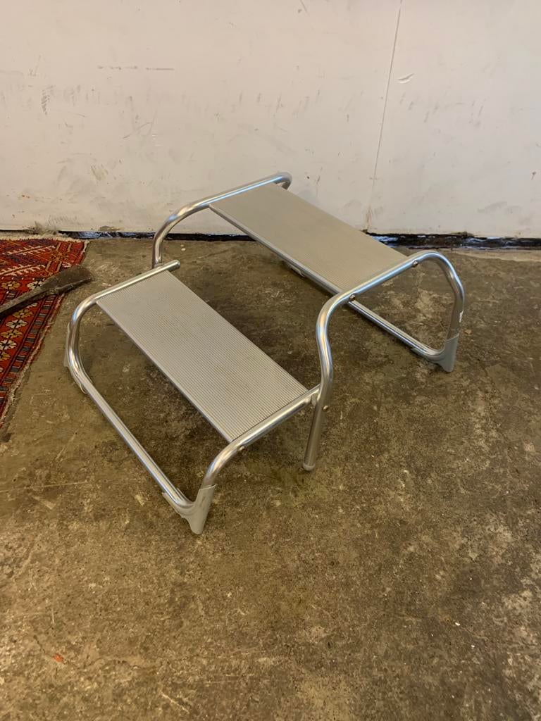 Opstap trapje krukje voor de camper of caravan, Ophalen of Verzenden, Zo goed als nieuw