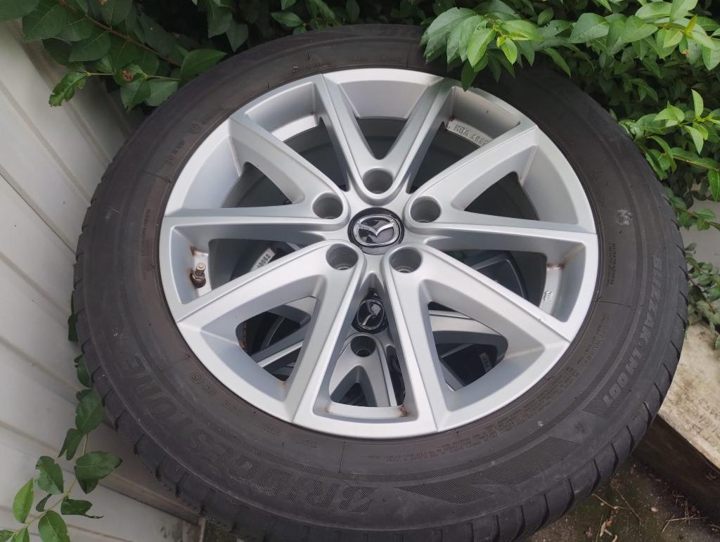 set mazda winterbanden op 17" lichtmetaal, Banden en Velgen, 17 inch, Personenwagen, 205 mm