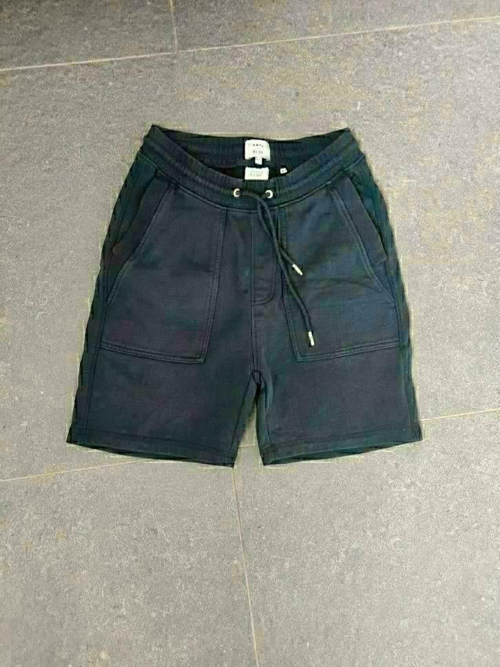 Korte broek Anti Blue maat XS (kindermaat 170), Broek, Ophalen of Verzenden, Zo goed als nieuw, Anti Blue
