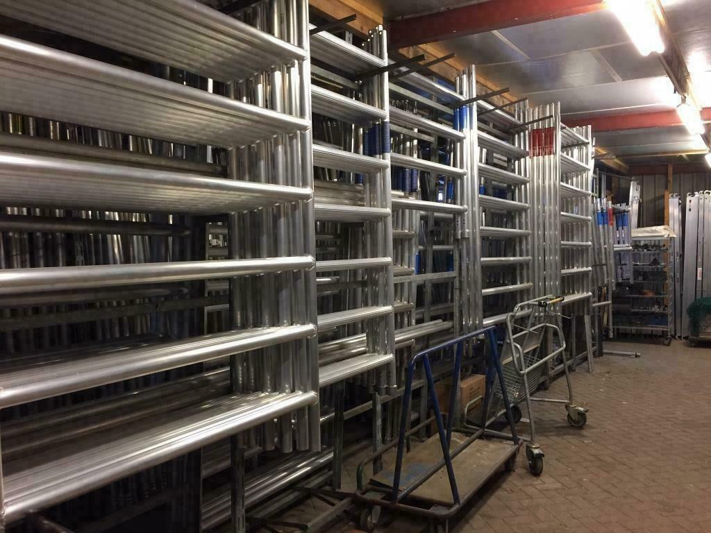 Rolsteigers en Aanhangers, Doe-het-zelf en Verbouw, Steigers, Ophalen, Gebruikt, Rolsteiger of Kamersteiger, 5 meter of hoger
