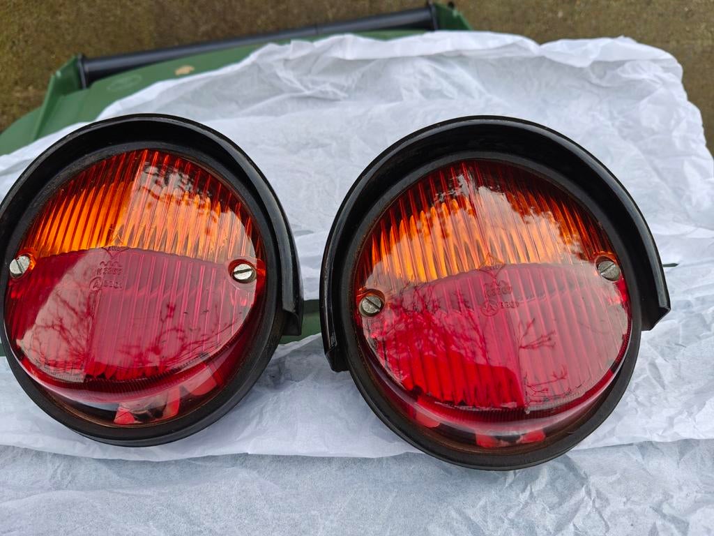 SWF achterlichten. Standaard op Kikkerdaf gemonteerd., Auto-onderdelen, Verzenden, Gebruikt, Oldtimer onderdelen