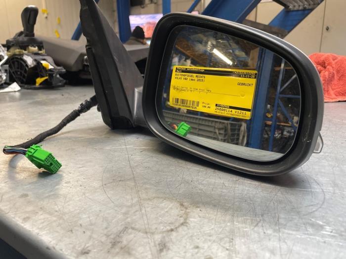 Buitenspiegel rechts van een Volvo V60, Gebruikt, -, -, Ophalen of Verzenden
