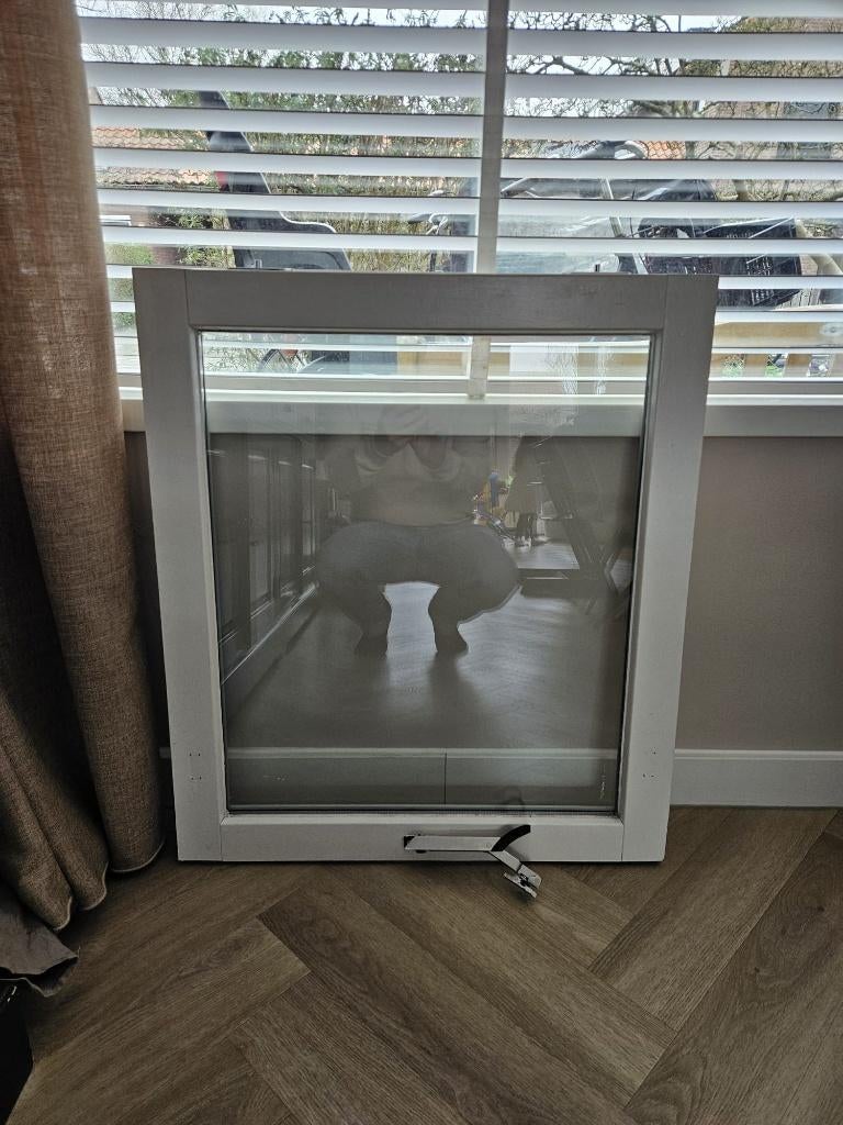 Raam (hout), Ophalen, Minder dan 75 cm, Raamkozijn, Zo goed als nieuw