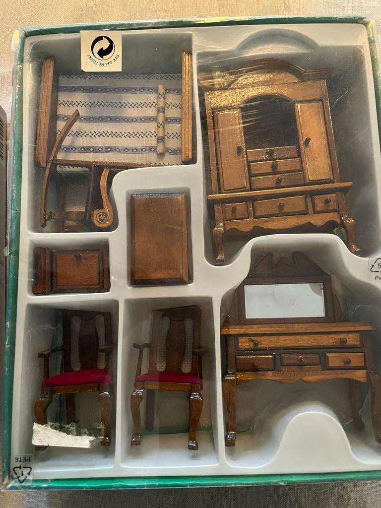 Vintage poppenkast meubeltjes, Antiek en Kunst, Ophalen of Verzenden