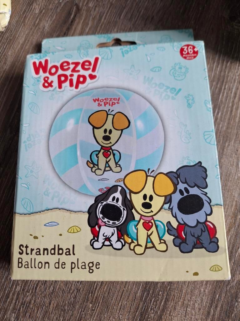 Nieuw woezel & pip strandbal, Ophalen of Verzenden, Nieuw
