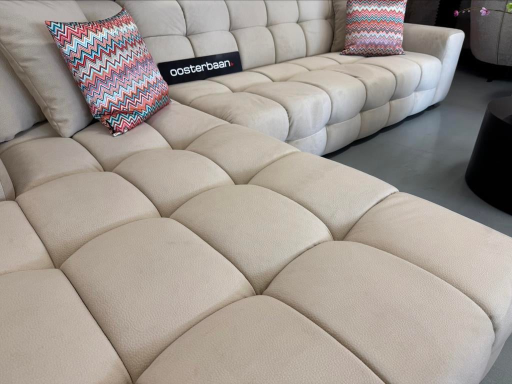 Luxe Loungebank Yently 200x300cm NIEUW - UNIEK - NEW, 250 tot 300 cm, Info@oosterbaanwonen.nl, Venus 31 8448CE Heerenveen, Hoekbank