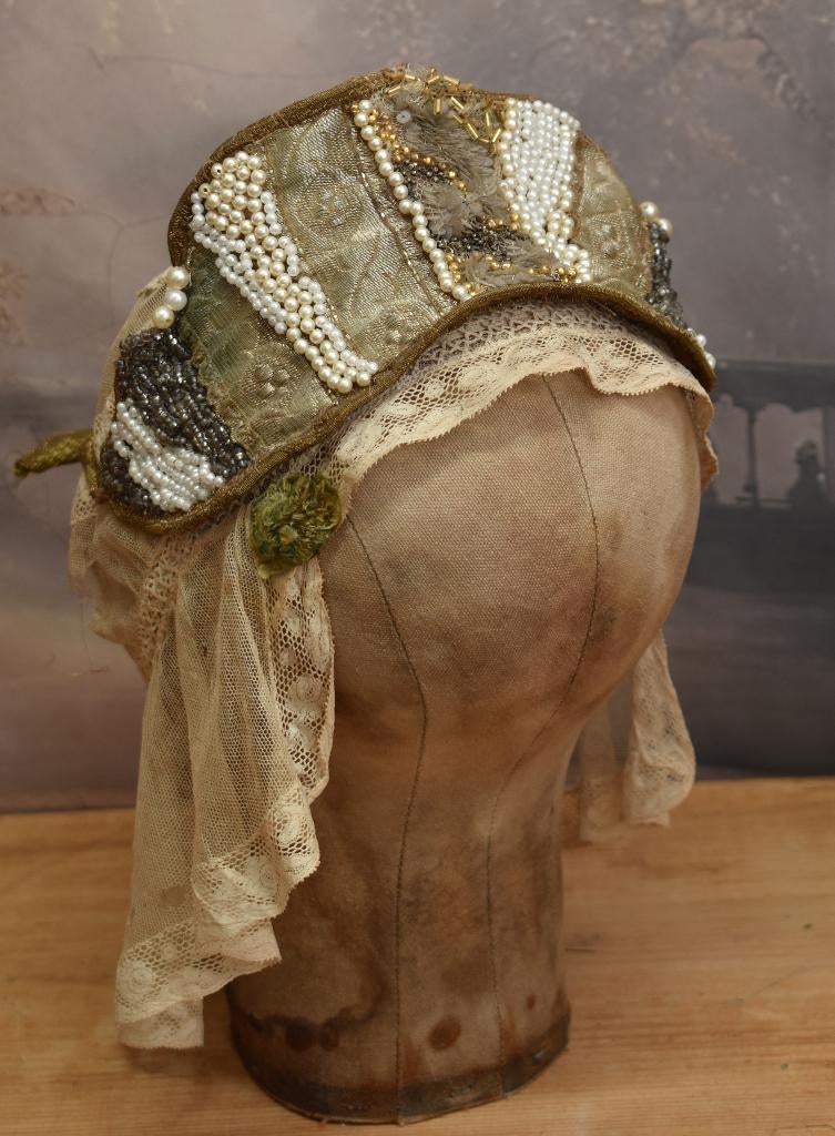 Oud Stoffen Haar Diadeem, kroontje "Uit Aletta's tijd", Ophalen of Verzenden