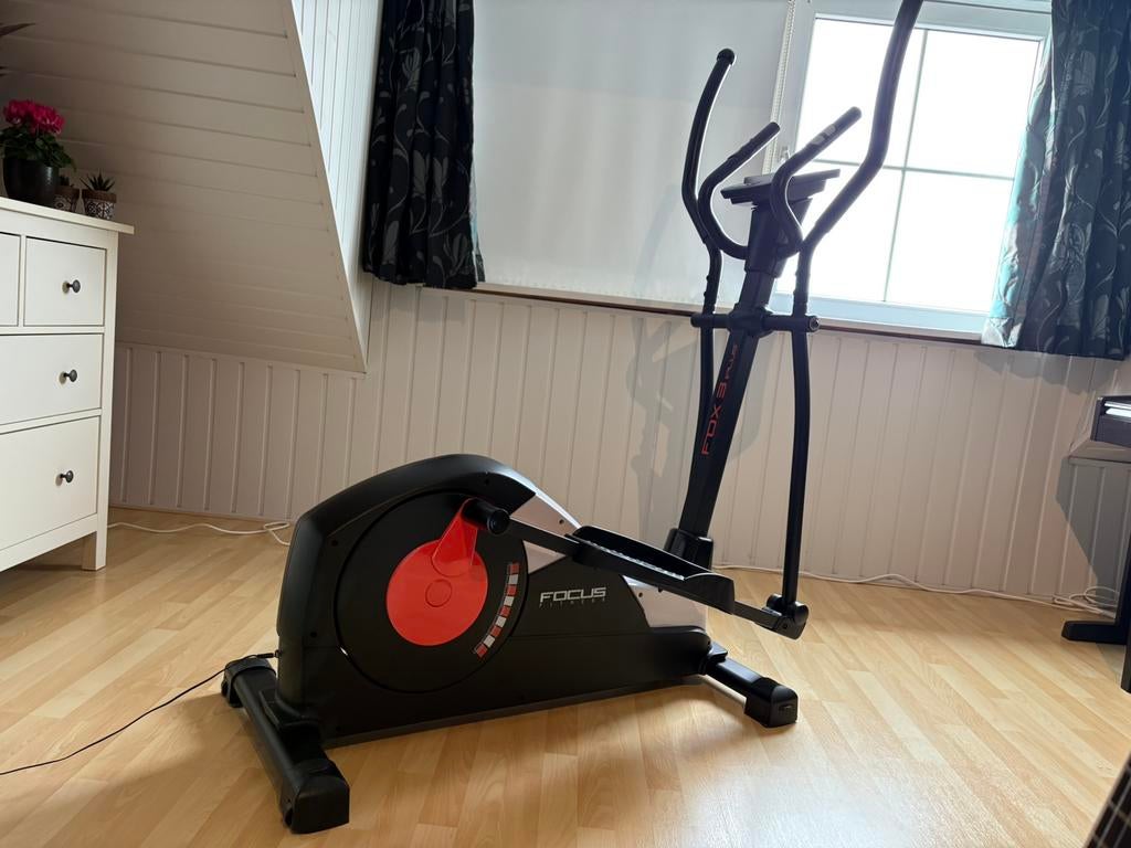 Crosstrainer - Focus Fitness FOX 3 IPLUS, Overige materialen, Ophalen of Verzenden, Zo goed als nieuw, Crosstrainer