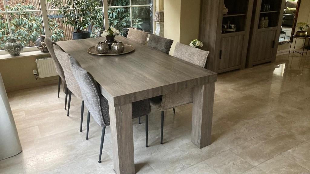 Eettafel, Huis en Inrichting, Tafels | Eettafels, Ophalen, Overige materialen, Gebruikt, 200 cm of meer