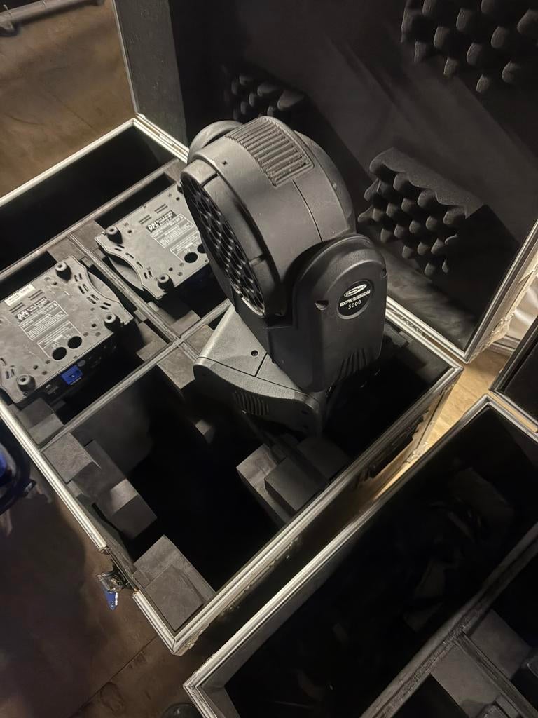 8x Showtec Expression 5000, Muziek en Instrumenten, Ophalen, Showtec, Zo goed als nieuw, Nvt