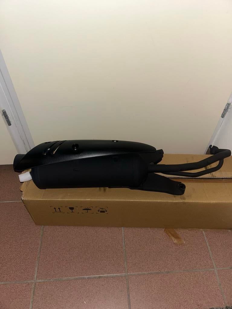 Nieuwe Uitlaat Sym Orbit II, Jet4, Fiddle II 50cc 4T, Ophalen of Verzenden, Nieuw, Uitlaat, SYM