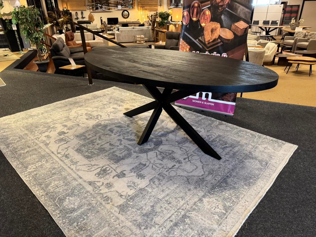Eettafel ovaal 200 zwart gezandstraald blad direct leverbaar, 100 tot 150 cm, Nieuw, Mwonenenslapen@ziggo.nl, #Eettafel#Mangohout#200#Spinpoot#Zwart