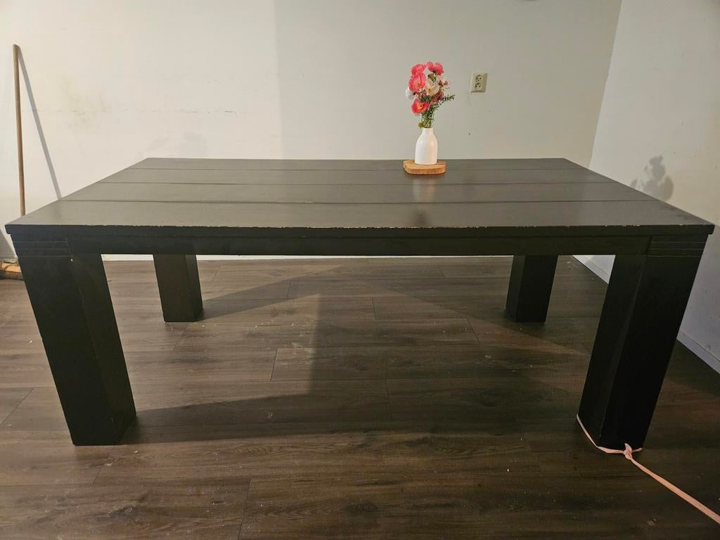 houten tafel, Gebruikt, Eenvoudig, Ophalen of Verzenden, Vier personen