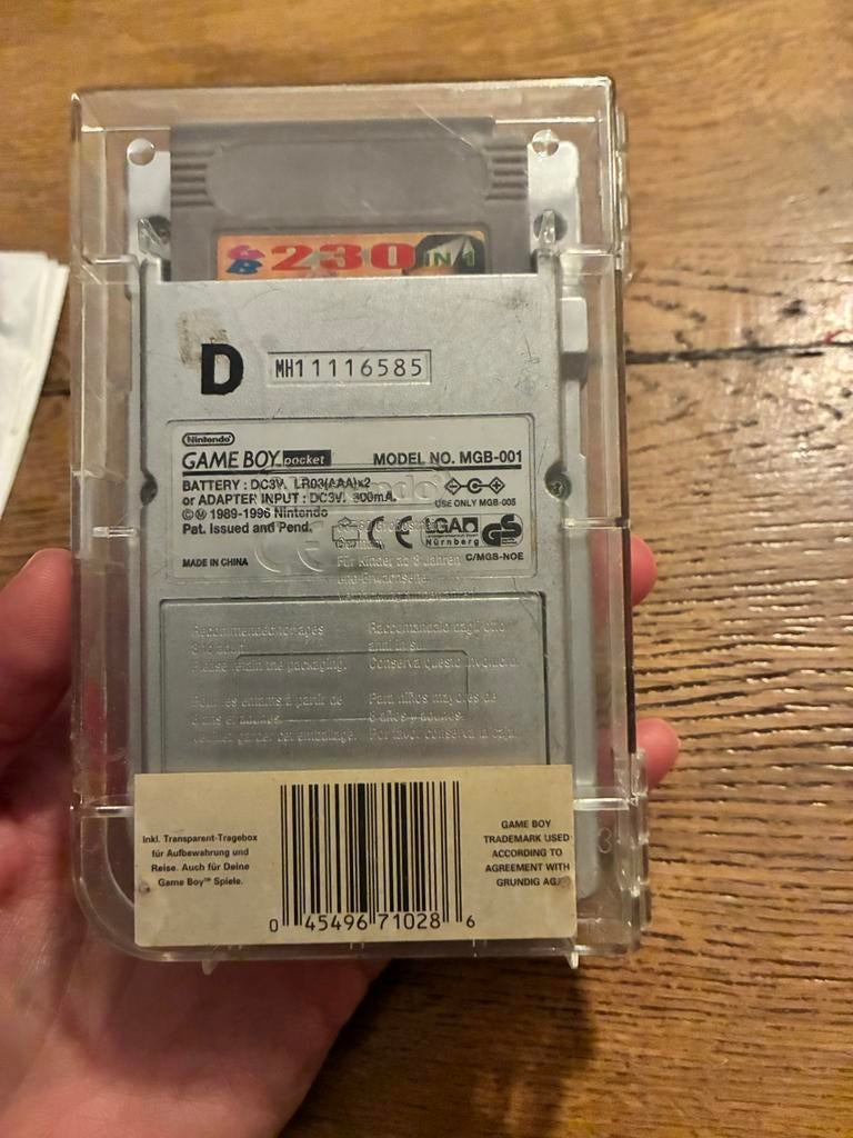 Gameboy Pocket met case - Defect, Spelcomputers en Games, Spelcomputers | Nintendo Game Boy, Ophalen of Verzenden, Niet werkend