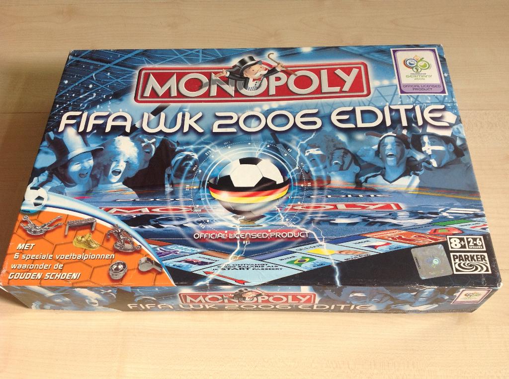 Monopoly FIFA WK 2006 Editie, Hobby en Vrije tijd, Gezelschapsspellen | Bordspellen, Gebruikt, Vijf spelers of meer, Ophalen of Verzenden